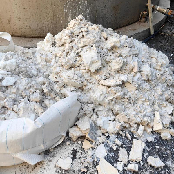 甲醛罐物理清洗